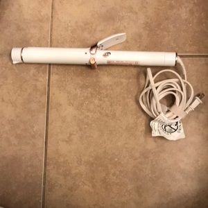 T3 micro curling iron
